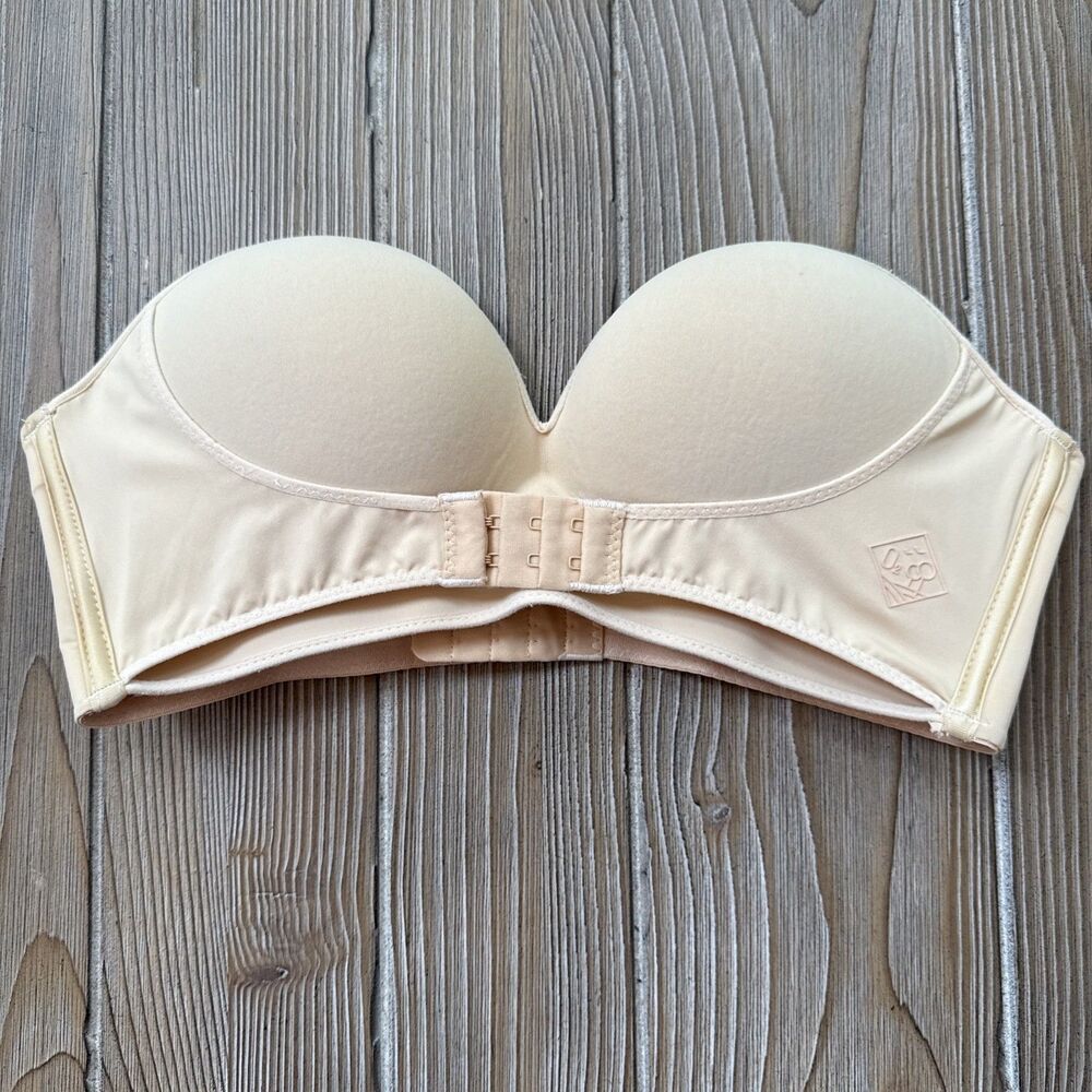 O2 Plunge Nude Strapless Push UP Bra Size 36/80